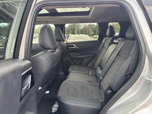 2024 Mitsubishi Outlander SE 2.5 S-AWC