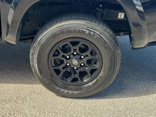 2022 Toyota Tacoma SR5