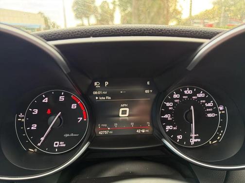 2018 Alfa Romeo Giulia Base