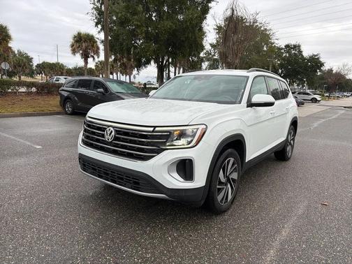 2025 Volkswagen Atlas 2.0T SE w/Technology