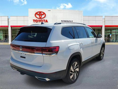 2025 Volkswagen Atlas 2.0T SE w/Technology