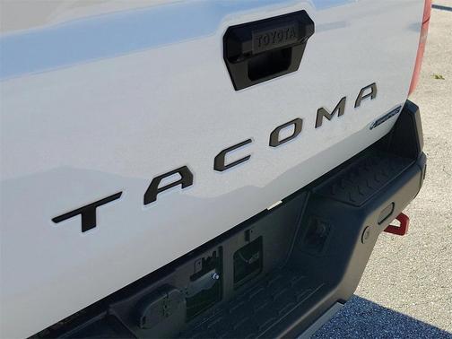 2026 Toyota Tacoma Hybrid Trailhunter