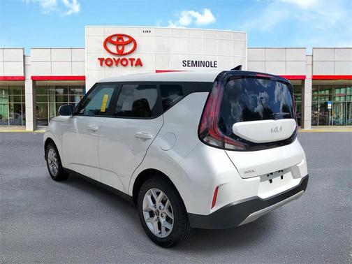 2023 Kia Soul LX