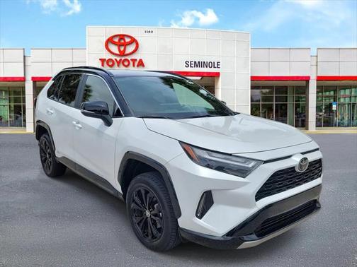 2025 Toyota RAV4 Hybrid SE