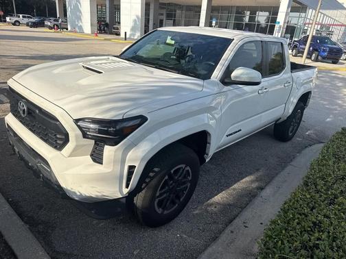 2024 Toyota Tacoma TRD Sport