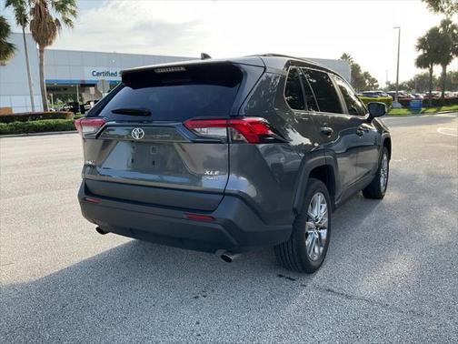 2023 Toyota RAV4 XLE Premium