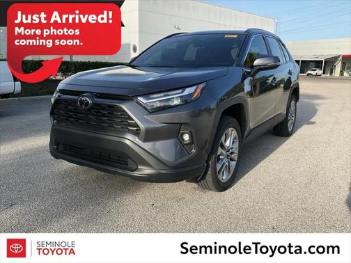 2023 Toyota RAV4 XLE Premium