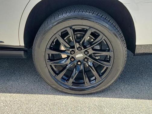 2022 Cadillac Escalade Sport