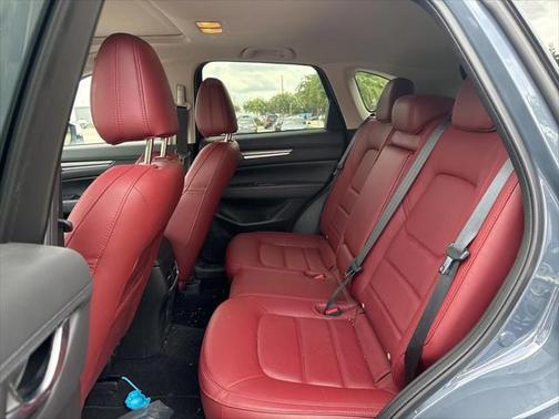 2024 Mazda CX-5 Carbon Edition