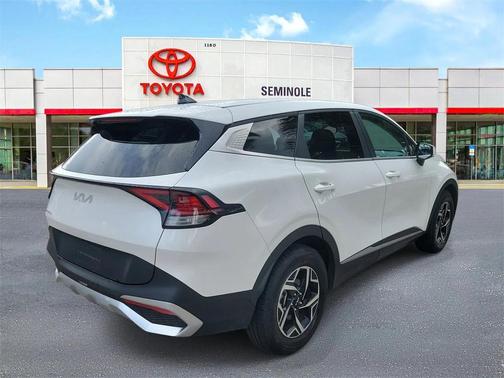 2024 Kia Sportage LX