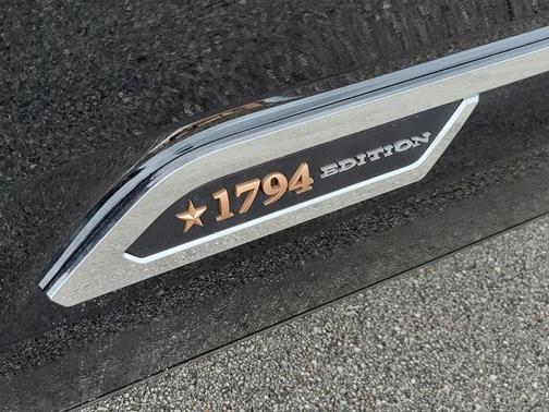 2025 Toyota Tundra Hybrid 1794 Edition