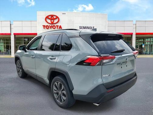 2023 Toyota RAV4 Hybrid XLE Premium