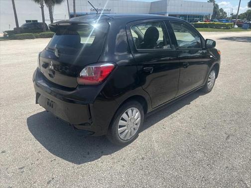 2022 Mitsubishi Mirage ES