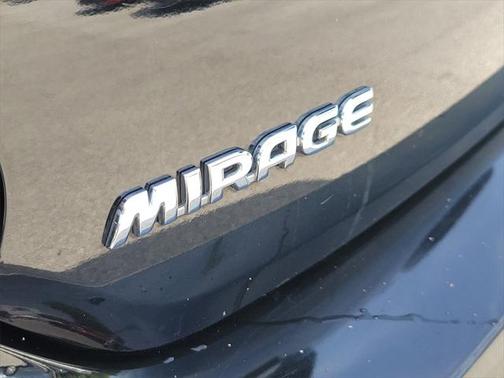 2022 Mitsubishi Mirage ES