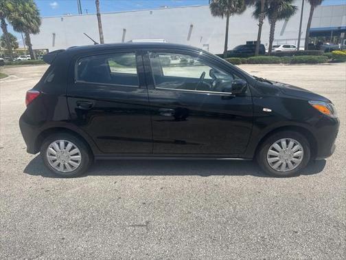 2022 Mitsubishi Mirage ES