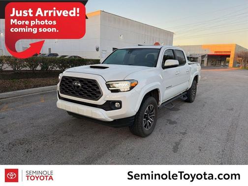 White 2022 Toyota Tacoma TRD Sport