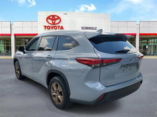 2023 Toyota Highlander Hybrid XLE