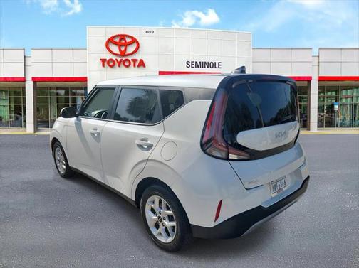 2024 Kia Soul LX