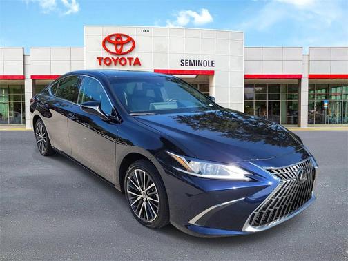 2025 Lexus ES 300h Base