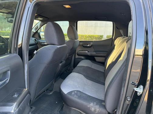 2023 Toyota Tacoma TRD Off-Road