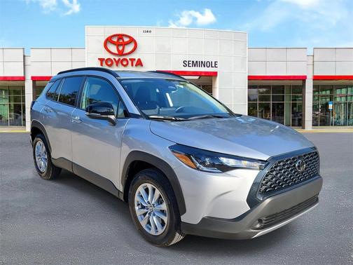 2025 Toyota Corolla Cross LE