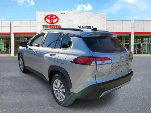 2025 Toyota Corolla Cross LE