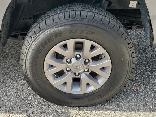 2023 Toyota Tacoma SR5