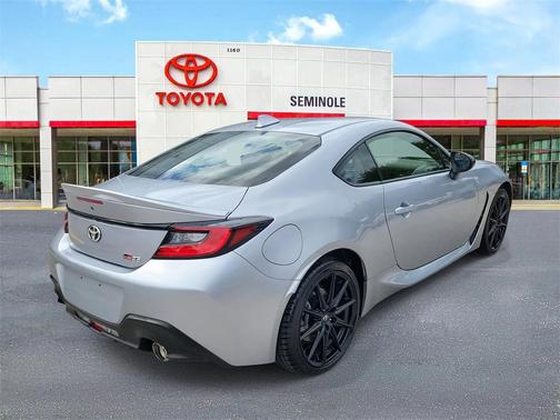 2025 Toyota GR86 Premium