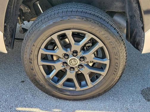 2023 Toyota Tundra Platinum