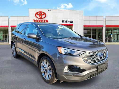 2022 Ford Edge Titanium