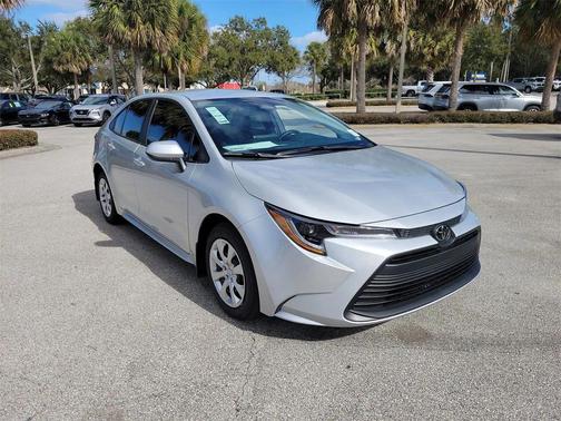 2026 Toyota Corolla LE