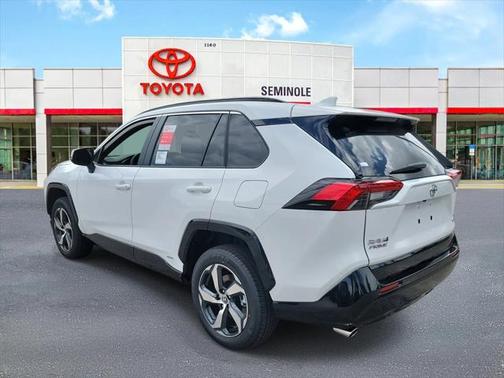 2025 Toyota RAV4 Hybrid SE