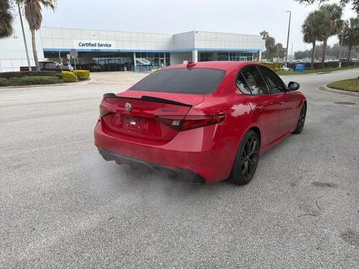 2019 Alfa Romeo Giulia Sport