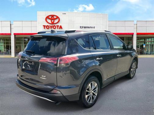 2016 Toyota RAV4 Hybrid XLE