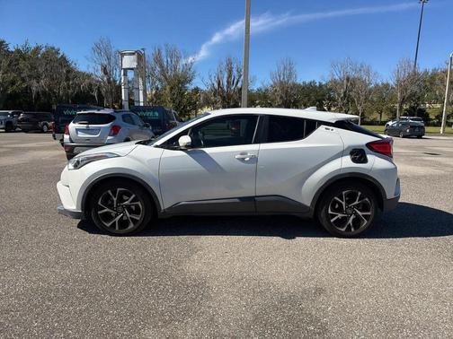 2018 Toyota C-HR XLE Premium