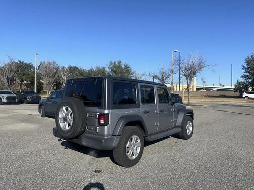 2020 Jeep Wrangler Unlimited Sport