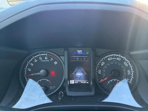 2023 Toyota Tacoma SR