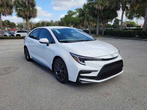 Ice Cap 2026 Toyota Corolla SE