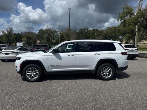 2023 Jeep Grand Cherokee L Laredo