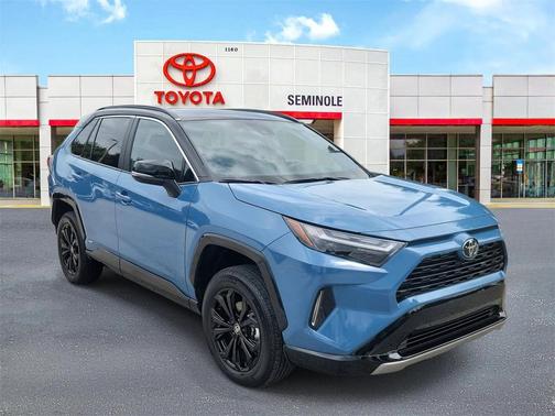 2025 Toyota RAV4 Hybrid SE