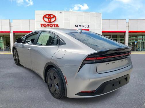 2024 Toyota Prius LE