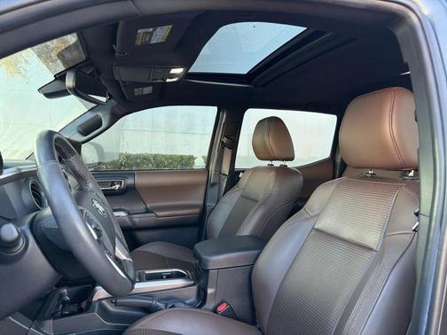 2022 Toyota Tacoma Limited