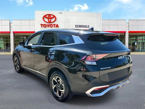 2024 Kia Sportage LX