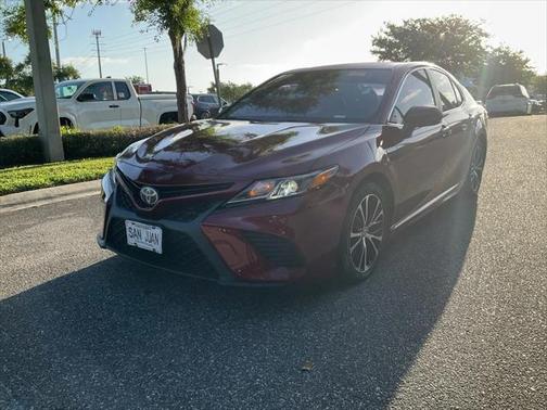 2018 Toyota Camry SE