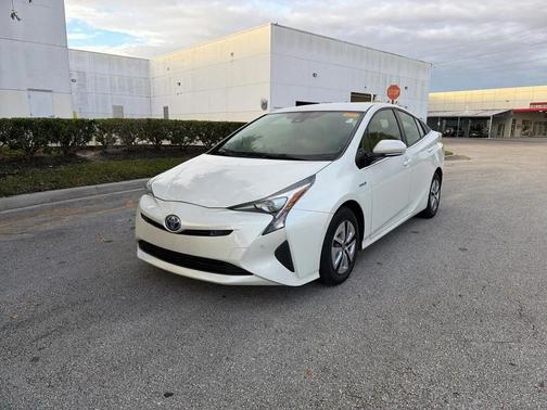 2018 Toyota Prius Four