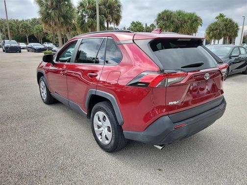 2019 Toyota RAV4 LE