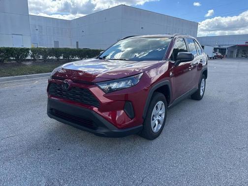 2019 Toyota RAV4 LE