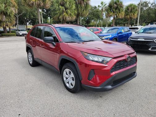 2019 Toyota RAV4 LE