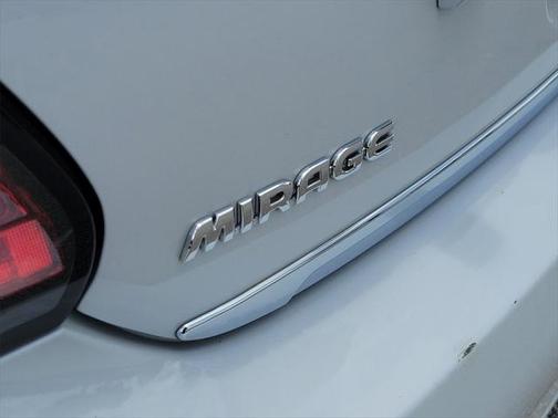 2024 Mitsubishi Mirage LE