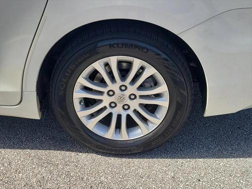 2015 Toyota Sienna XLE Premium